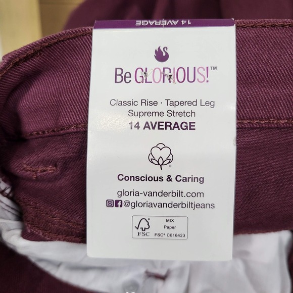 Gloria Vanderbilt Women Jeans 14 Red Amanda Slimming Tapered Supreme Stretch NWT - Picture 4 of 12